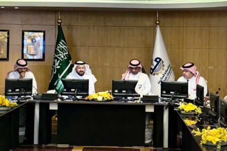 اللجنة الوطنية الصناعية تزور مصانع مياه أكويا ومناف لتعزيز البيئة الصناعية بمكة