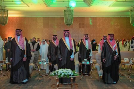 محافظ جدة يرعى الحفل الختامي لمعسكر «بصمة تقنية» لتمكين أبناء إخاء تقنيًا ومجتمعيًا