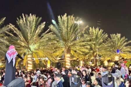 شاهد.. فعاليات “أمانة الطائف” بالعيد تجذب 100 ألف زائر في يومها الأول