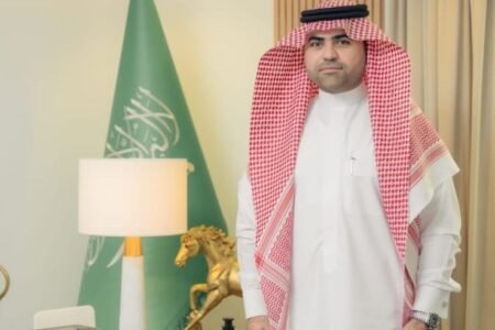 المهندس عبد القادر نايته يهنئ القياده الرشيدة بعيد الفطر المبارك