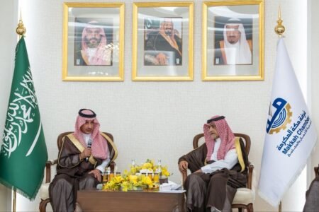 غرفة مكة تستضيف لقاء وزير السياحة مع مشغّلي مرافق الضيافة لمتابعة جاهزية حج 1447هـ