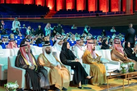 جامعة أمِّ القُرى ووزارة الحجِّ والعمرة تختتمان الموسم الثَّالث من هاكاثون المواقع التَّاريخيَّة والإثرائيَّة