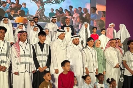 مهرجان مسرح الطفل الشعري يختتم فعالياته بمدارس ناسا العالمية