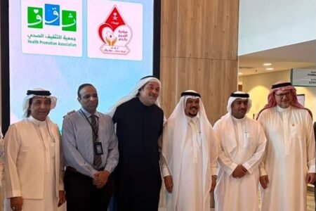 جمعية “ثقف” ومستشفى السلامة  يدشنان مبادرة “تبرعك بدمك.. عطاء وأثر”